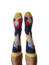 Chaussettes colorés par paire ou à l'unique marque français avec design en collaboration avec des artistes par Quanailles sur meanwhile boutique